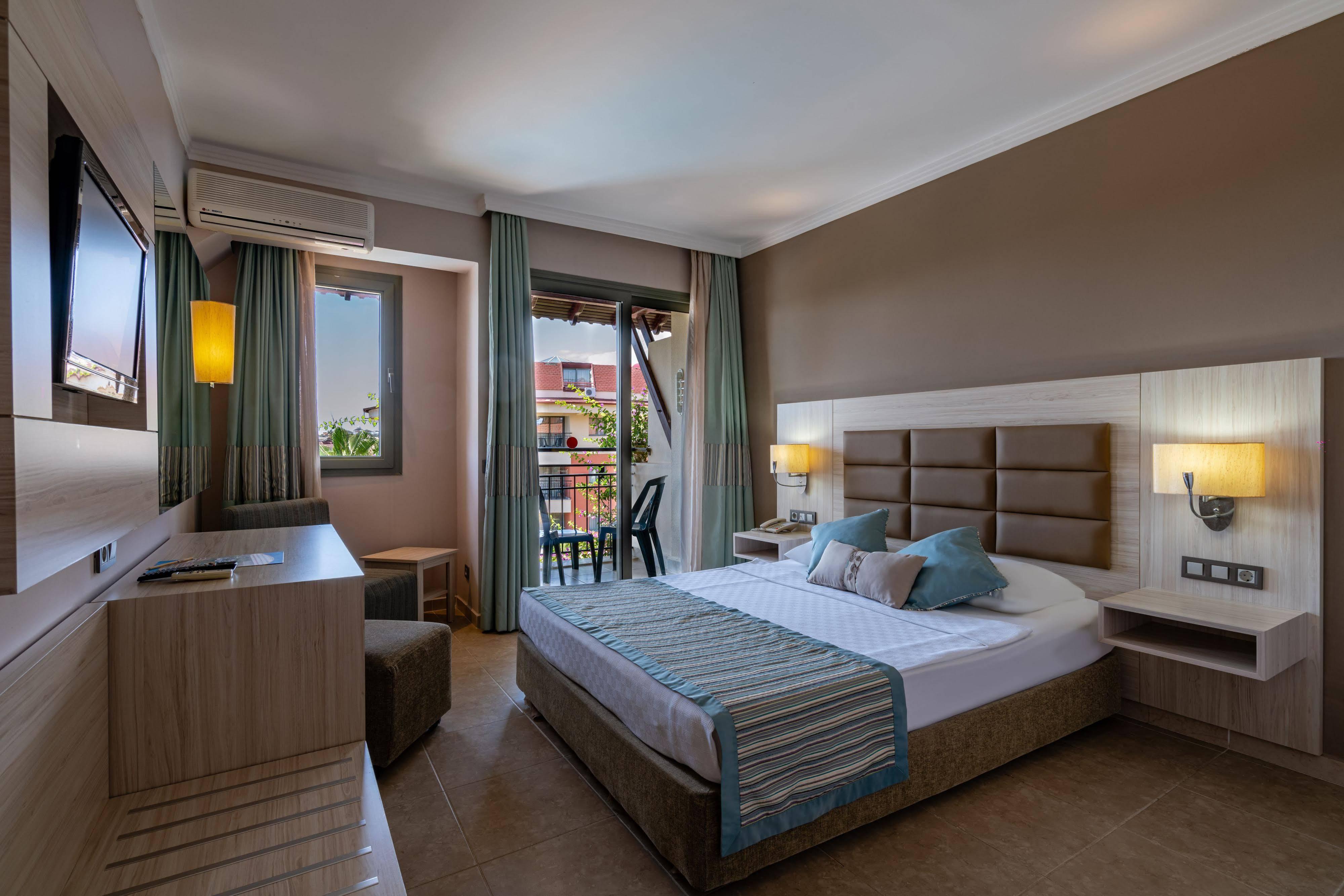 Palmeras Beach Hotel Payallar Εξωτερικό φωτογραφία